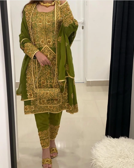 لباس بلوچی